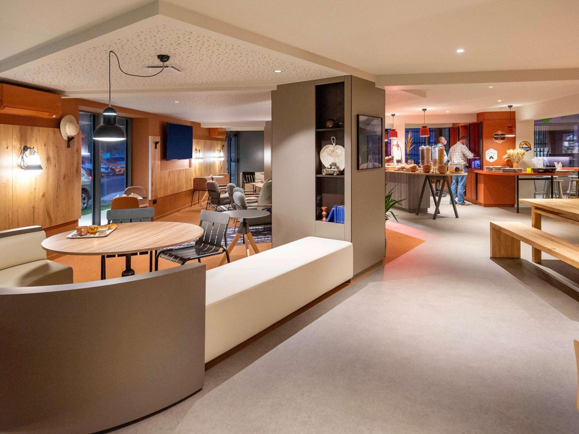 Ibis Styles Rouen Parc Expos Zenith Hotel Saint-Etienne-du-Rouvray Bagian luar foto